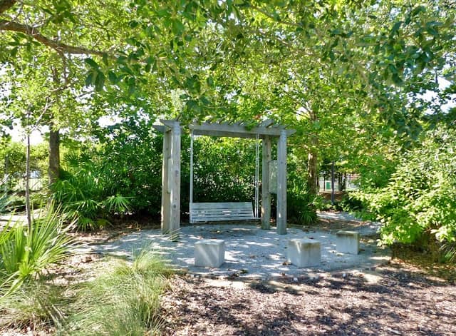 Jasper Green Park - Image 1
