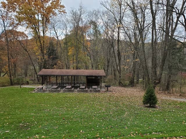 Pavilion #3 at Blue Spruce Park - Image 1