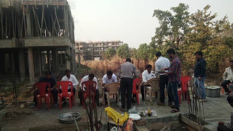 Raj Mandir Garden - Image 1