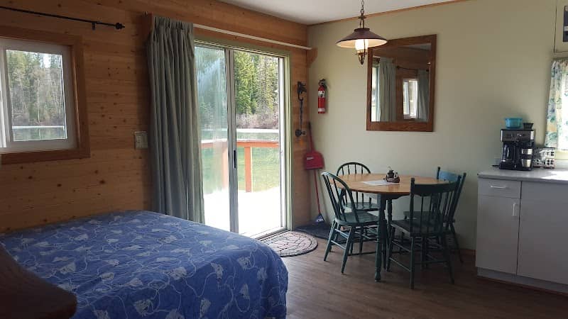 Moosehaven Resort & Campground On Hathaway Lake - Image 2