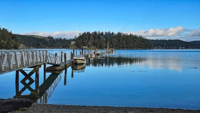 Cornet Bay County Park - Image 1