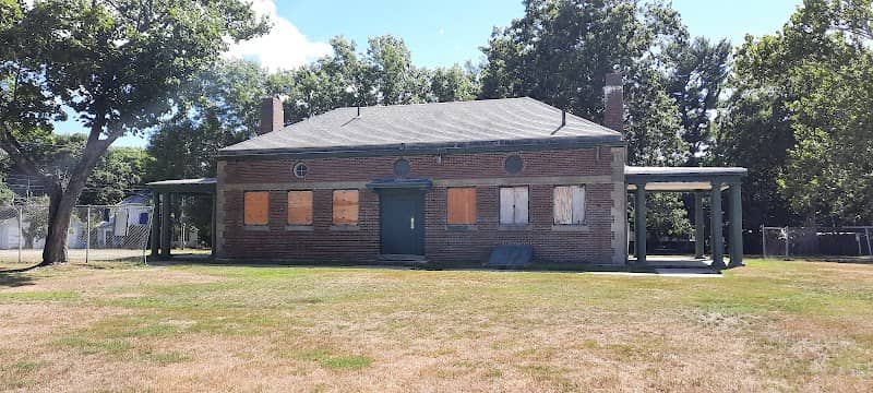 Carpentier Park - Image 1