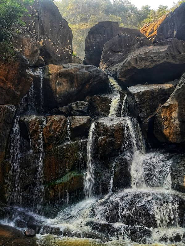 Shati Waterfall - Image 1