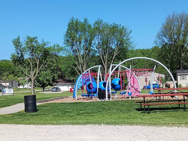 Hydro Electric Park - Image 2