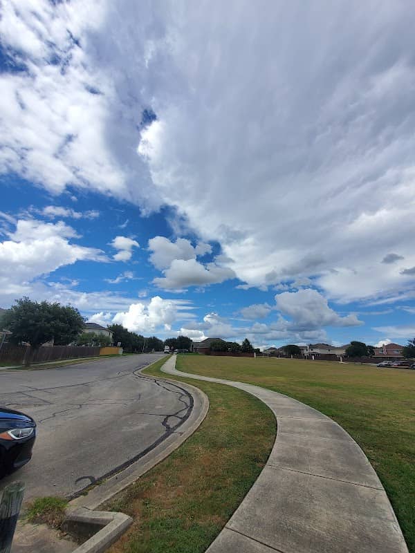 Falcon Ridge Park - Image 2