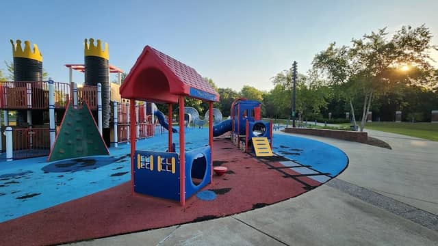 River Heritage Park - Image 1