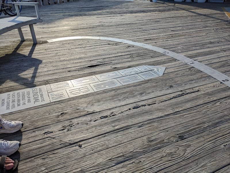 Boardwalk sundial - Image 1