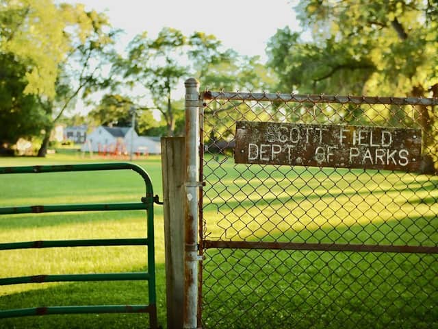 Scott Field - Image 1