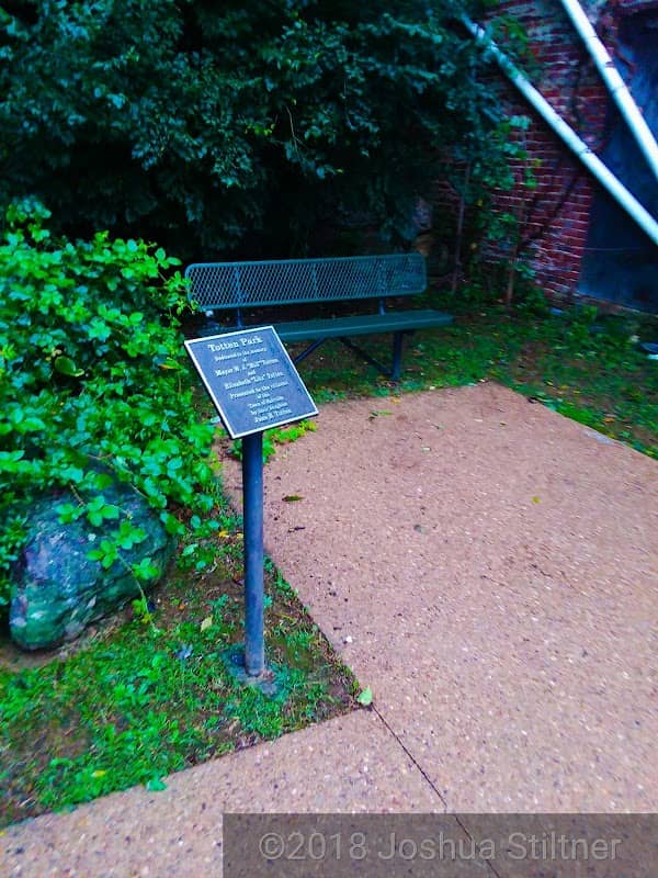 Totten Park - Image 1