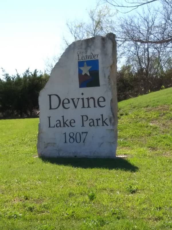 Devine Lake Park - Image 1