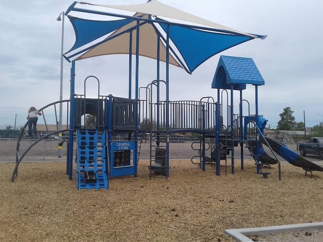 Three Star Park - Image 2