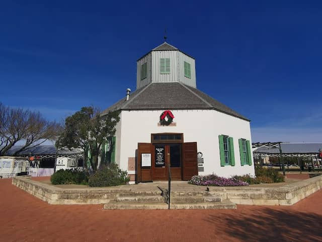Vereins Kirche Museum - Image 1