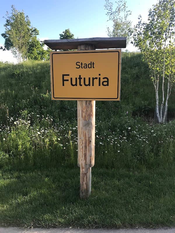 Stadt Futuria Schild - Image 1
