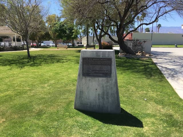 Doug York Plaza - Image 2