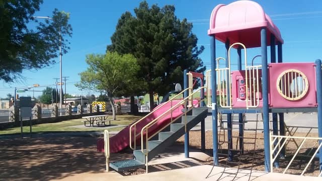 El Cardon Park - Image 1