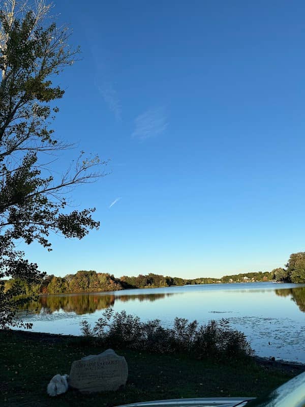 Whitman's Pond park - Image 2
