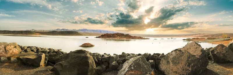 Sand Hollow State Park - Image 1