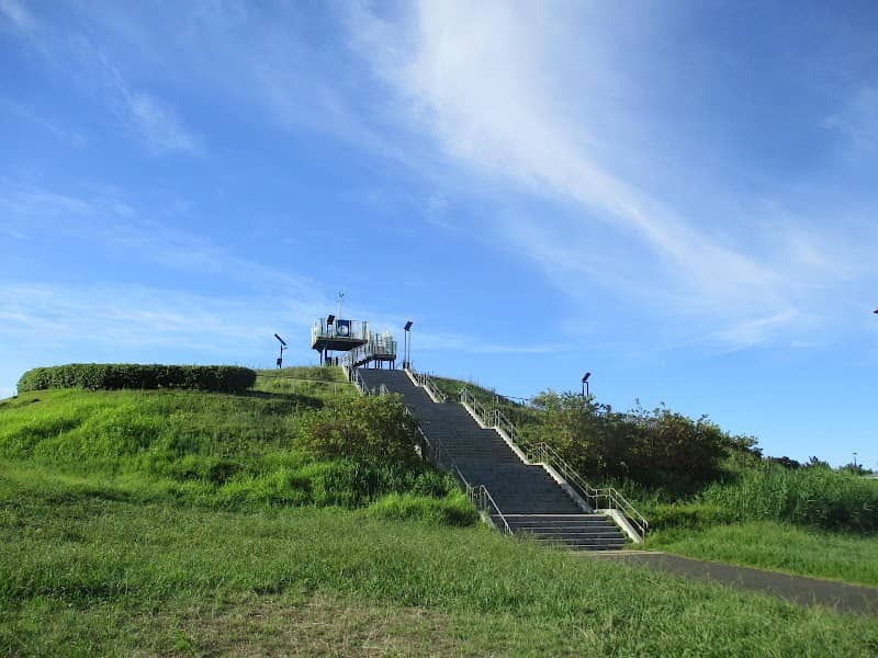 Takasu Seaside Park - Image 1
