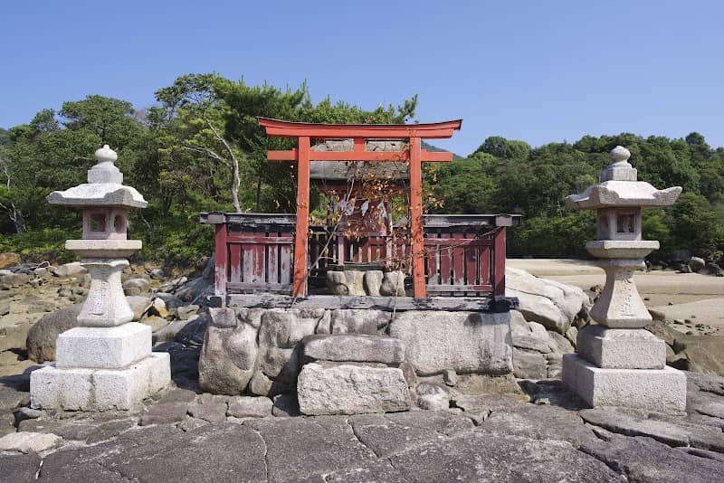 Mitokoura Shrine - Image 1