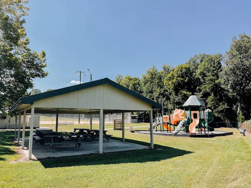 Hurdle Mills Park - Image 1