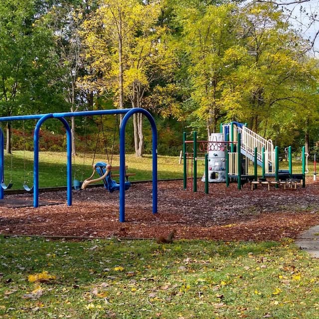 Evergreen Park - Image 1
