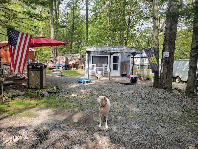 The Beulke Camphouse - Image 1