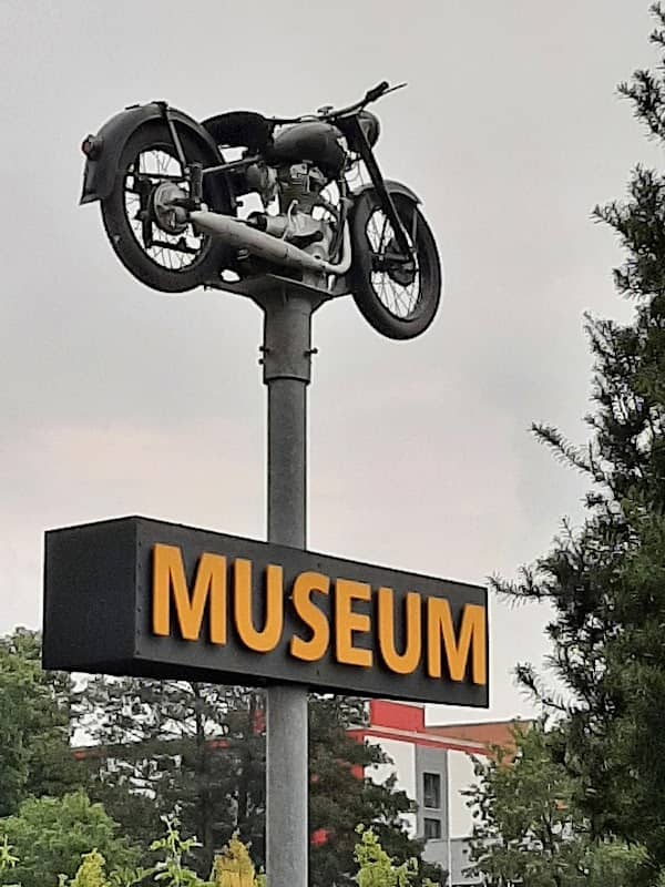 Fahrzeugmuseum Suhl - Image 1