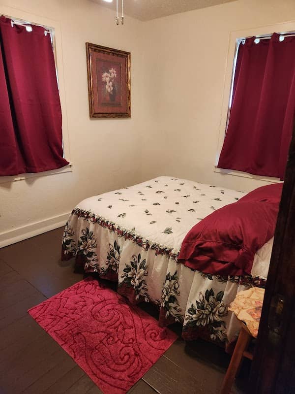 The Stone Cottage - Image 2