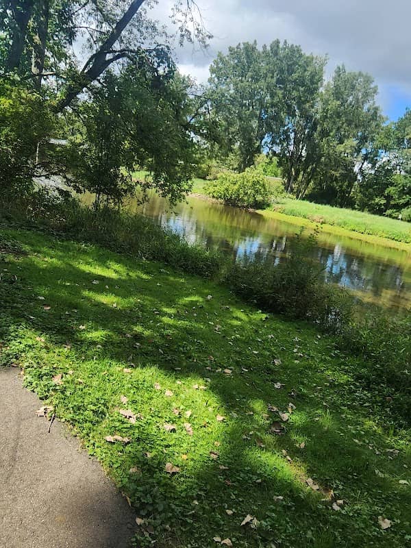 Lansing River Trail - Image 2