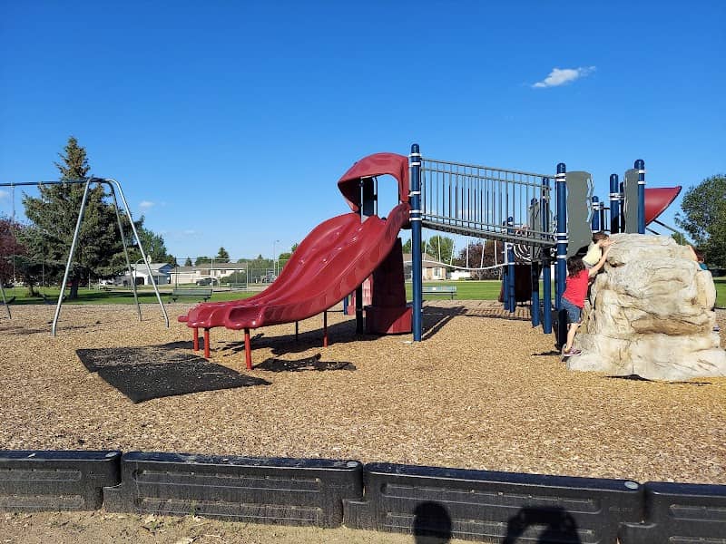 Dakota Park - Image 1