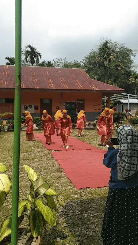 Taman herbal - Image 1