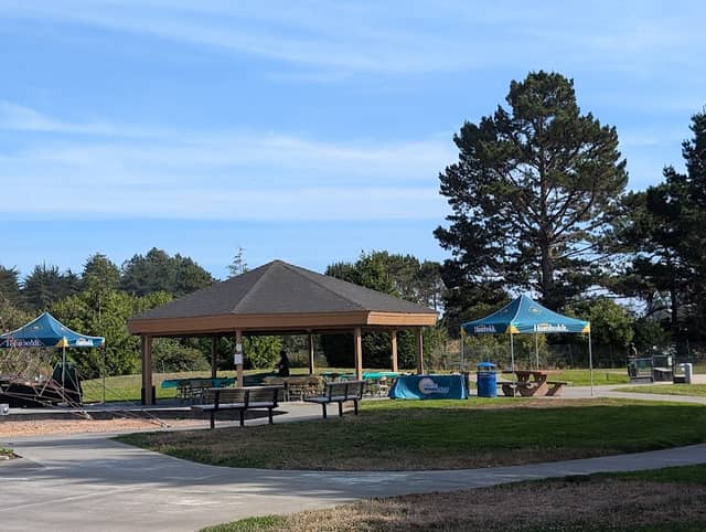 Larson Park - Image 1