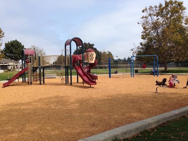 Jade Street Park Community Center - Image 1