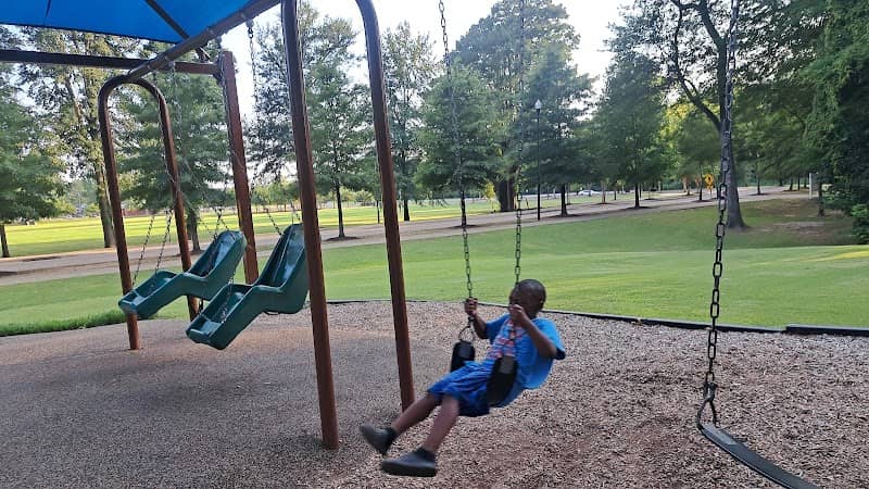 Crown Park - Image 1