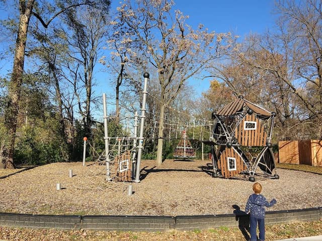 Glen Park - Image 1