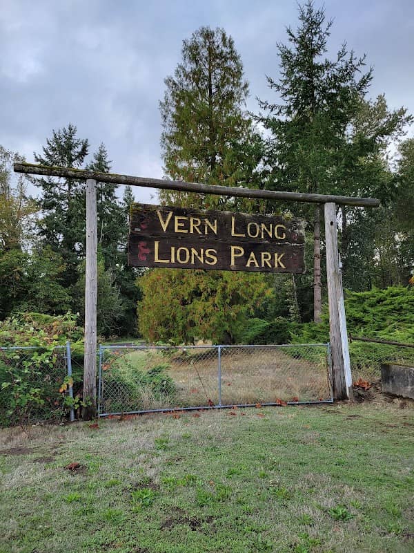 Vern Long Lions Park - Image 1
