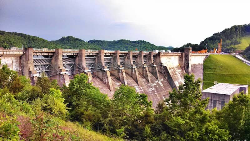 Center Hill Lake - Image 2