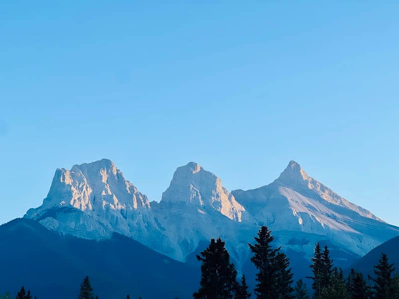 Three Sisters Viewpoint - Image 3