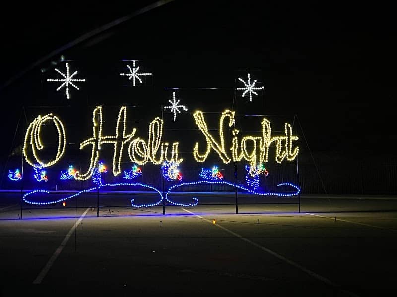 Shadrack's Christmas Adventure at Soaky Mountain Waterpark - Image 2