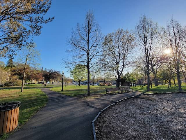 Peskeompskut Park - Image 1
