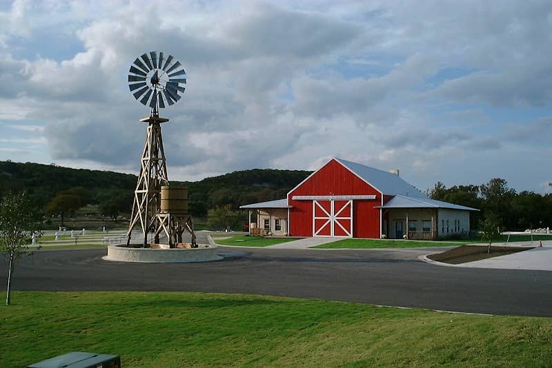 Buckhorn Lake Resort - Image 1