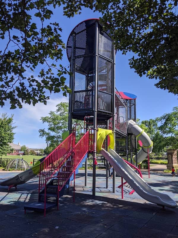 Festival Park - Image 2