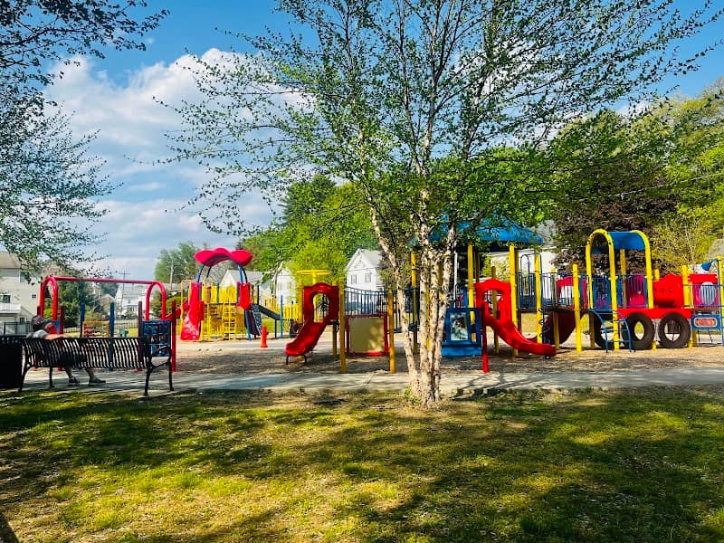 Endelson Playground (Park) - Image 1