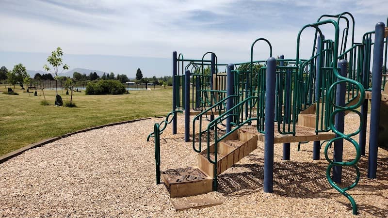 Riverbend Park - Image 1