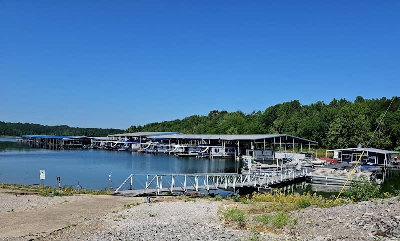 Peninsula Marina - Image 1