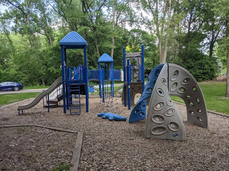 Kenreel Park - Image 1