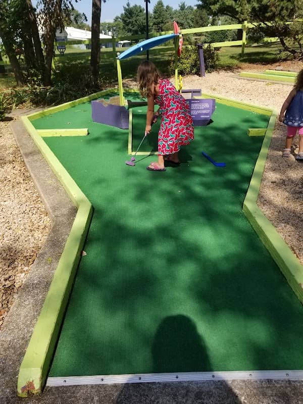 Waynesboro Golf and Games LLC. - Image 3