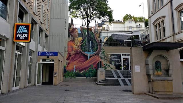 Wiesbaden Fußgängerzone - Image 1