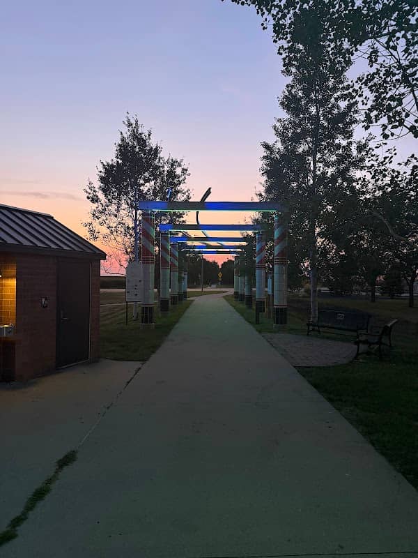 Raccoon River Valley Trailhead - Image 1