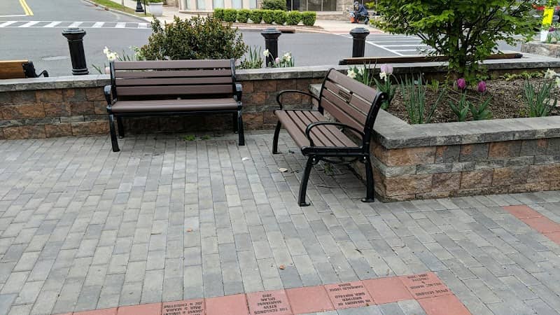 Station Park - Image 2